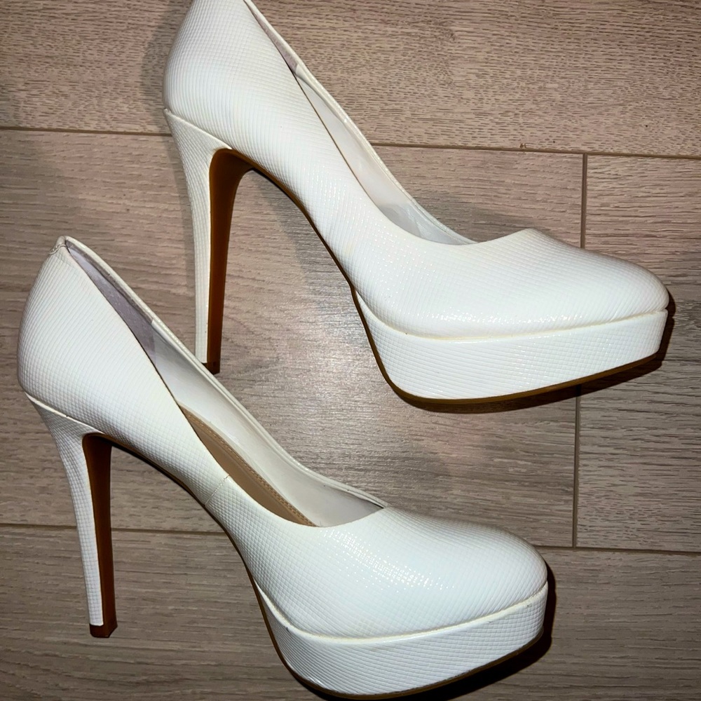 👠👠